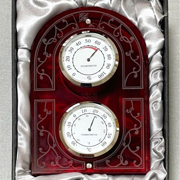 ❤️ SK-II SK2 Crystal Thermometer and Hygrometer clock - Picture 8 of 8